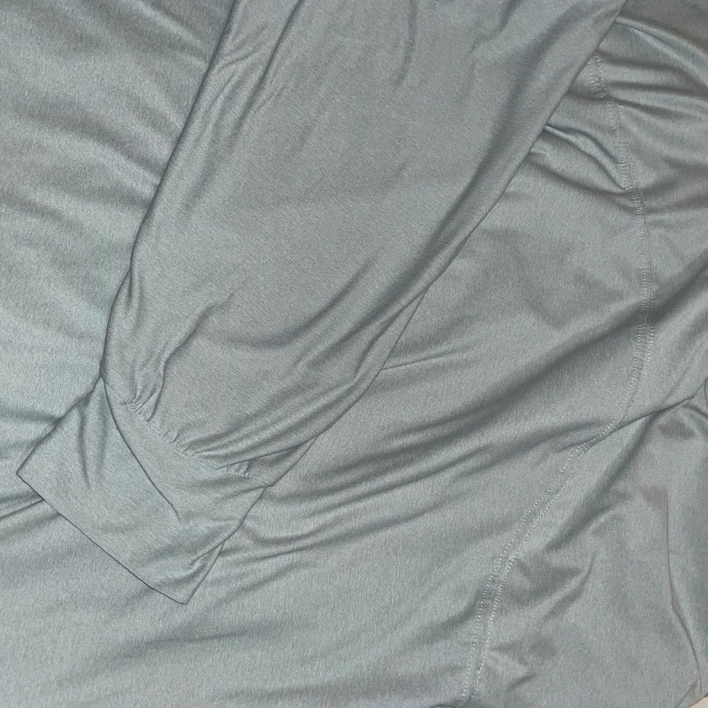 Old Navy Active Cloud Soft Tunic Top - Picture 4 of 4